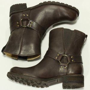 L.L. Bean Deerfield Rustic Harness Boots. E